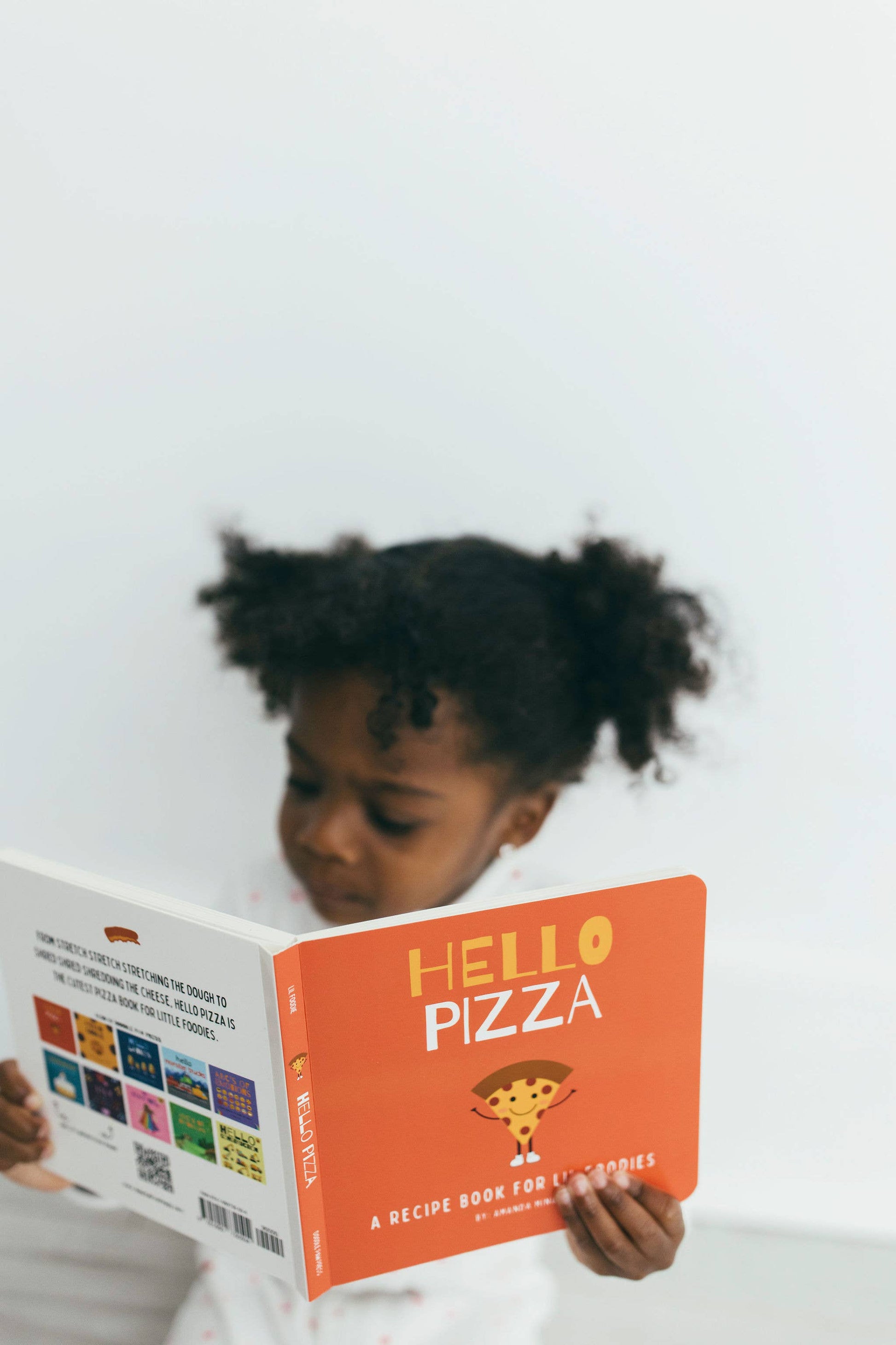 Doodle Paw Press - Hello Pizza! A Board Book For Little Foodies - Agricola Street Books