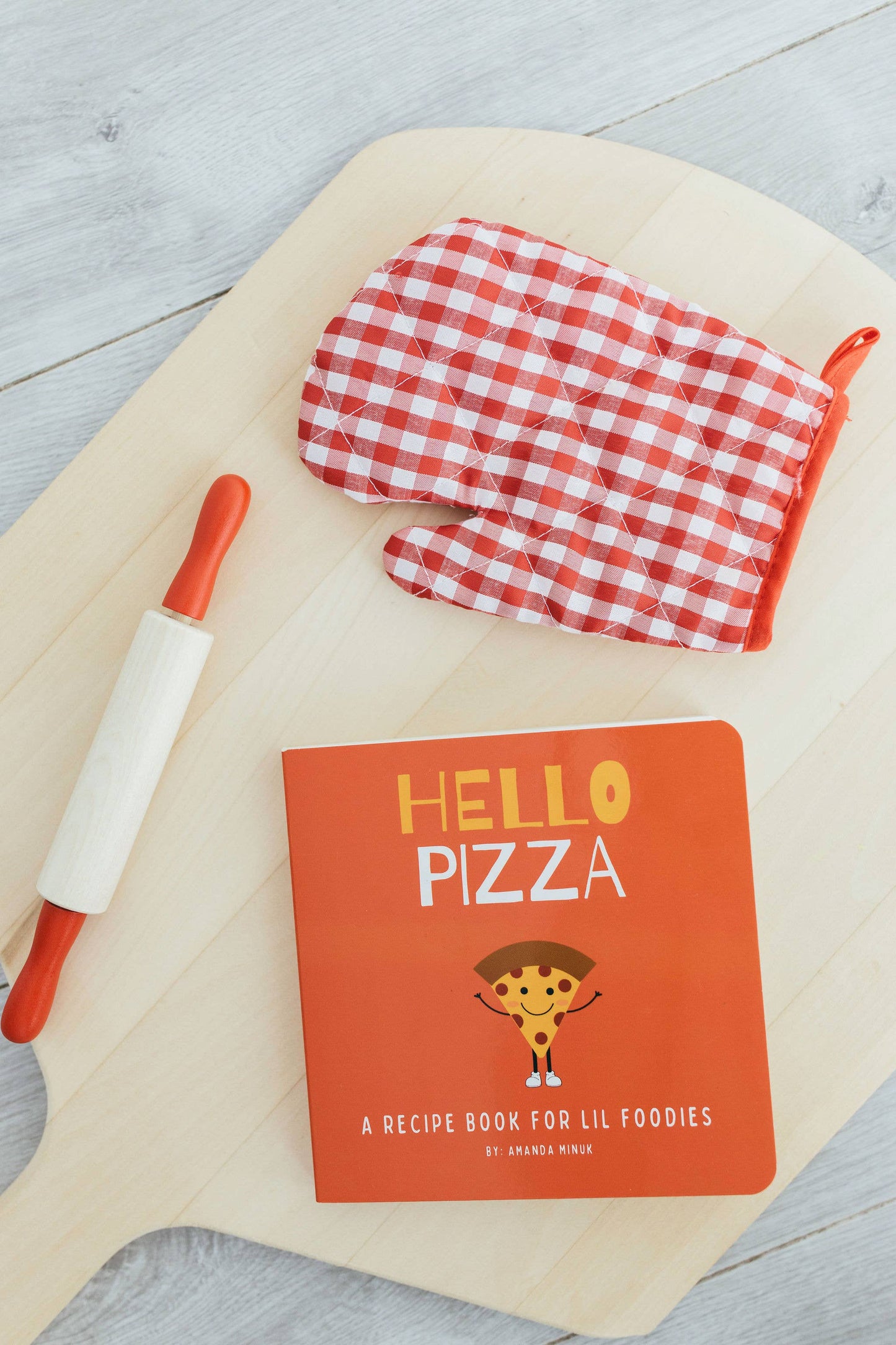 Doodle Paw Press - Hello Pizza! A Board Book For Little Foodies - Agricola Street Books