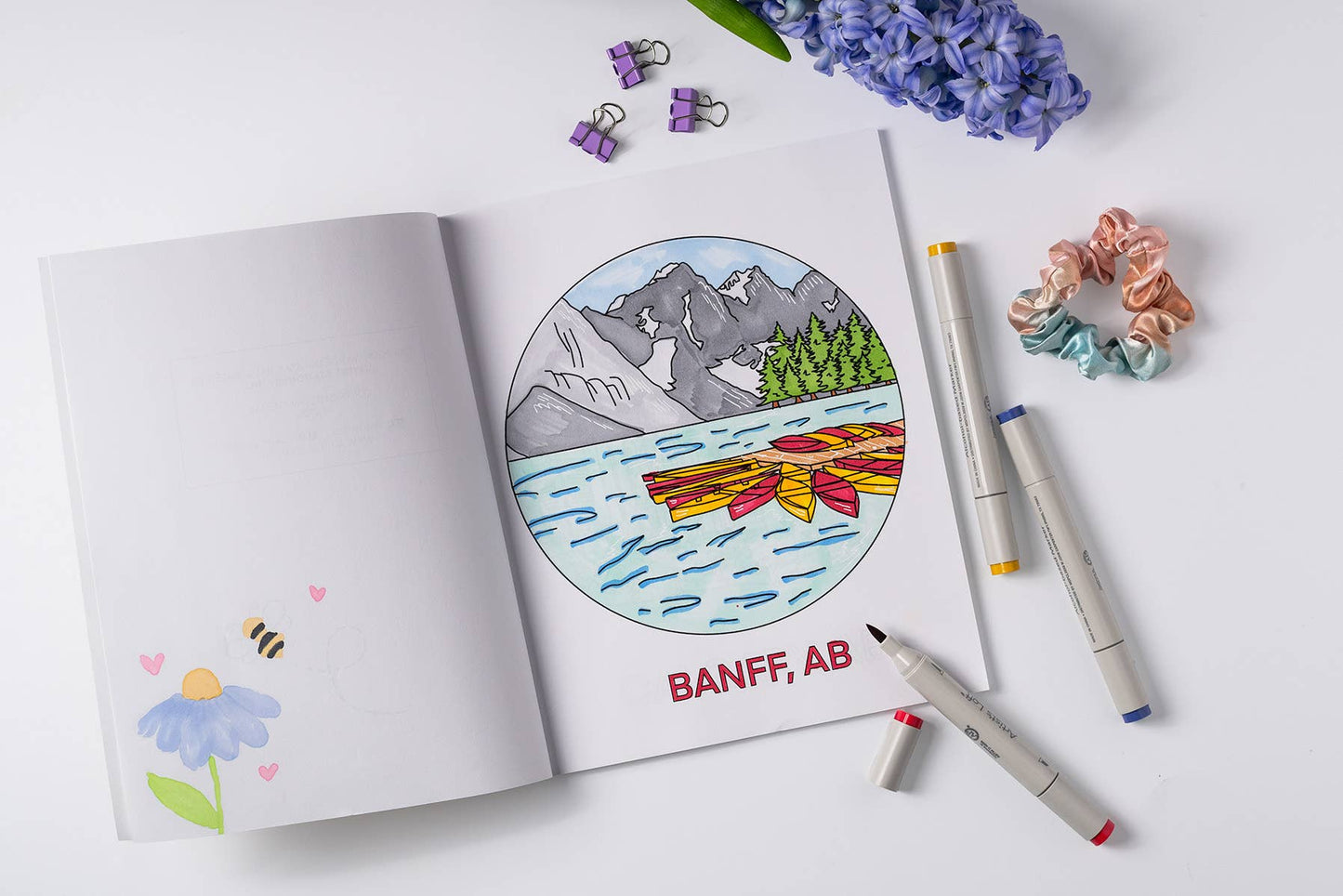 Jaybee Design - Oh Canada Colouring Book