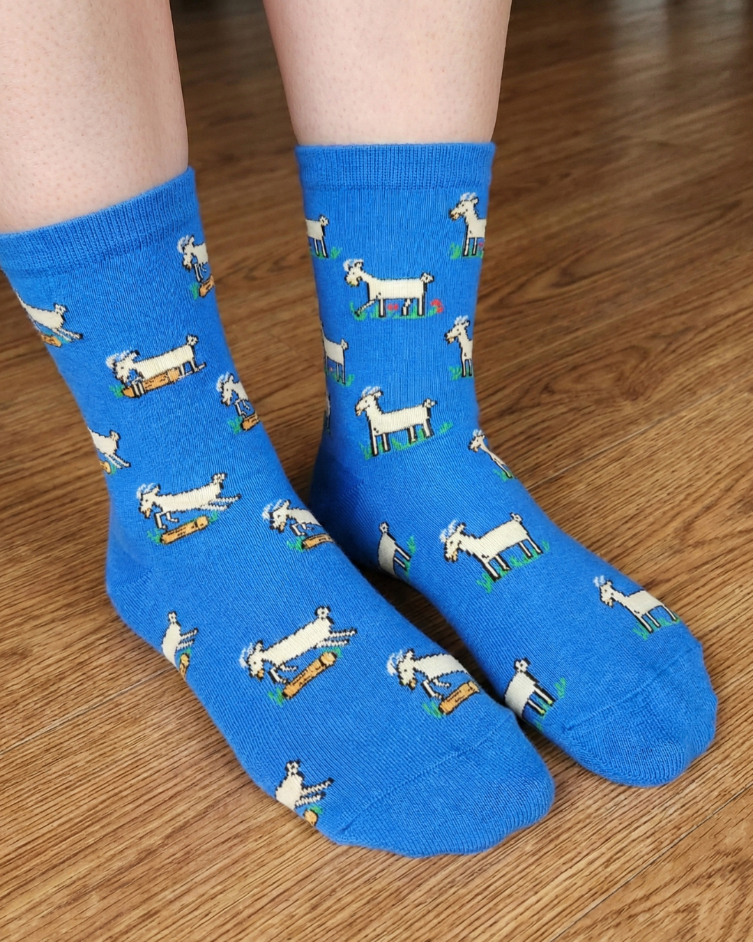 Friday Sock Co. - Women's Goats This Did Good Mismatched Crew Socks