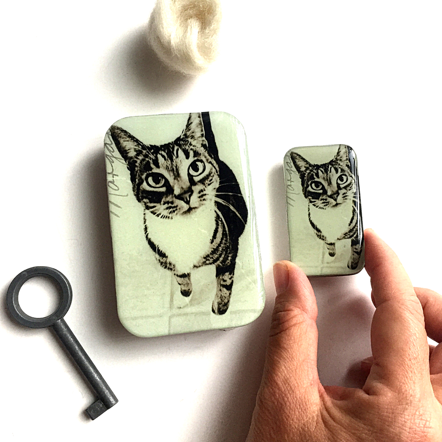 Firefly Notes - Cat Tin, Knitting Notions Tin