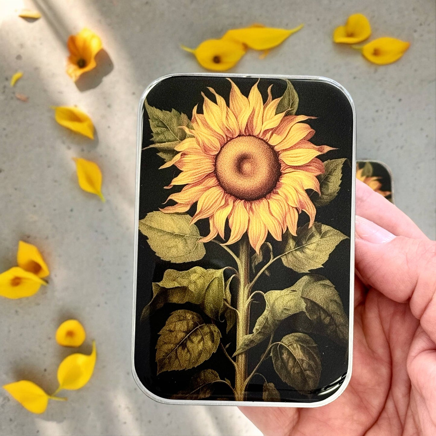 Firefly Notes - Beautiful Sunflower Notions tin