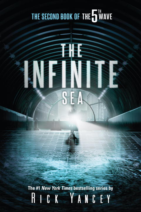 The Infinite Sea (The 5th Wave #2)